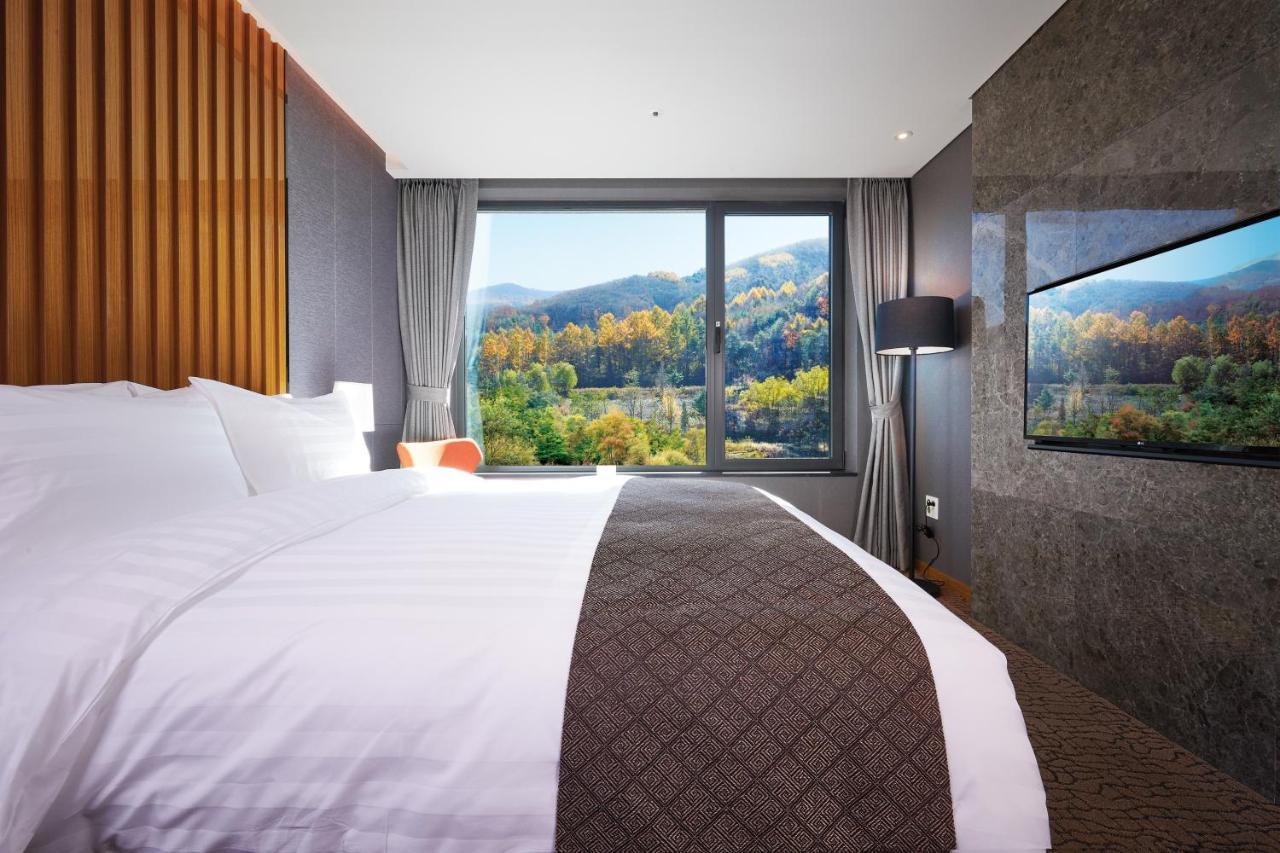 Jeongseon Intoraon Hotel Экстерьер фото