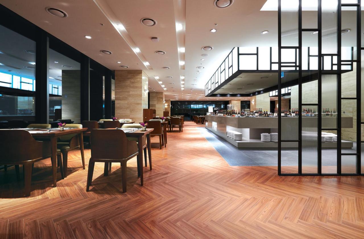 Jeongseon Intoraon Hotel Экстерьер фото