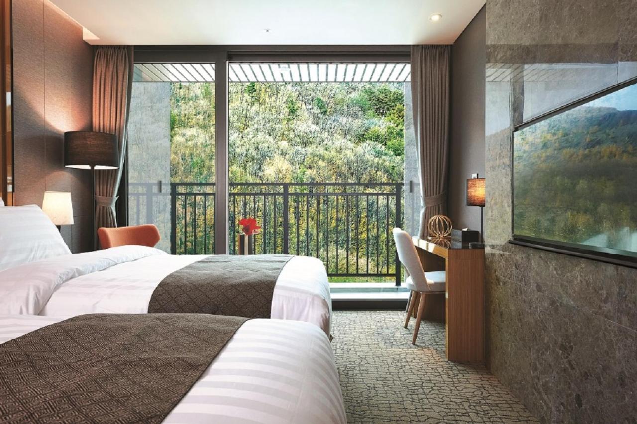 Jeongseon Intoraon Hotel Экстерьер фото