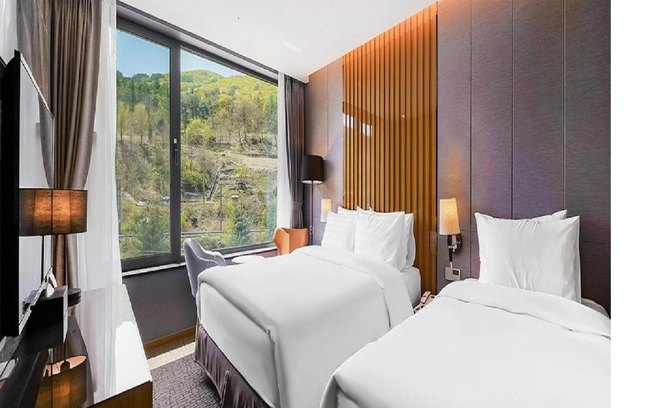 Jeongseon Intoraon Hotel Экстерьер фото