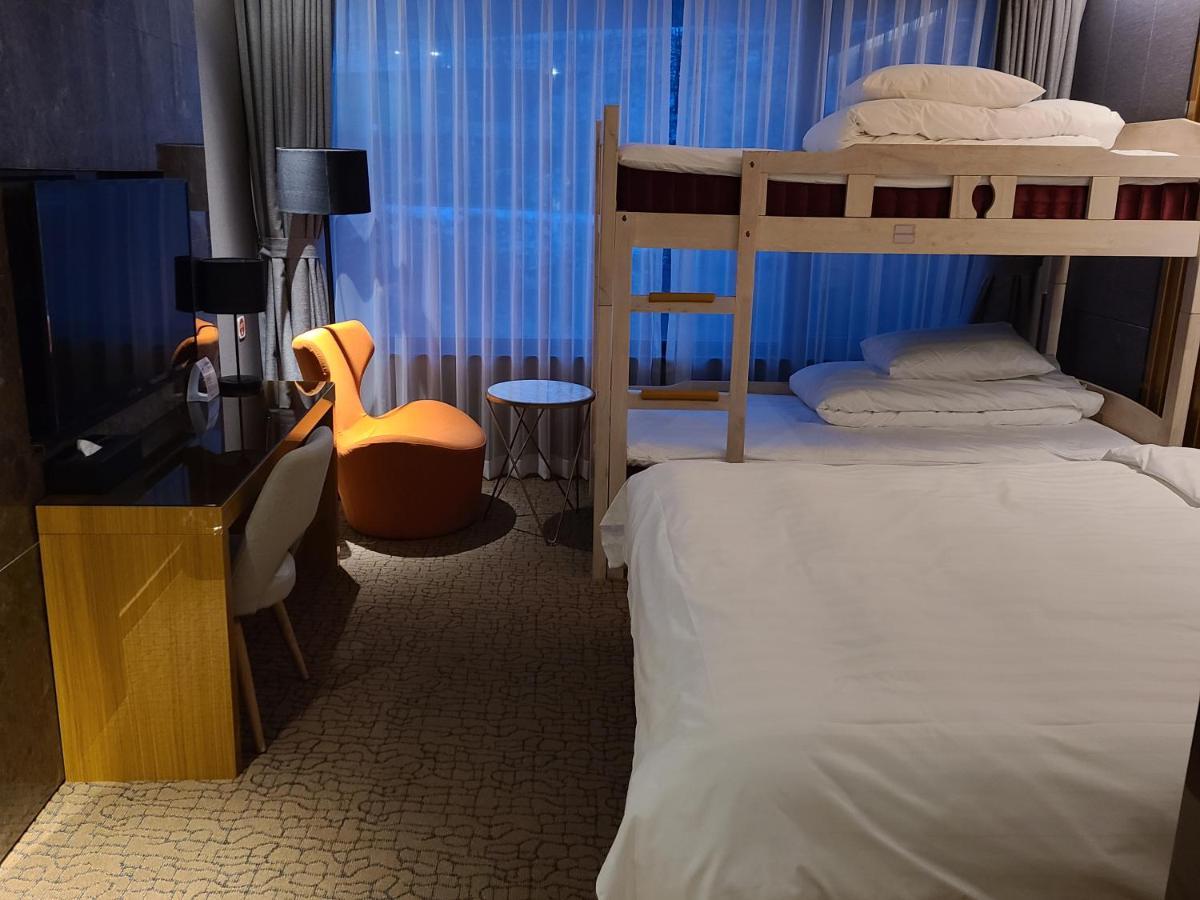 Jeongseon Intoraon Hotel Экстерьер фото