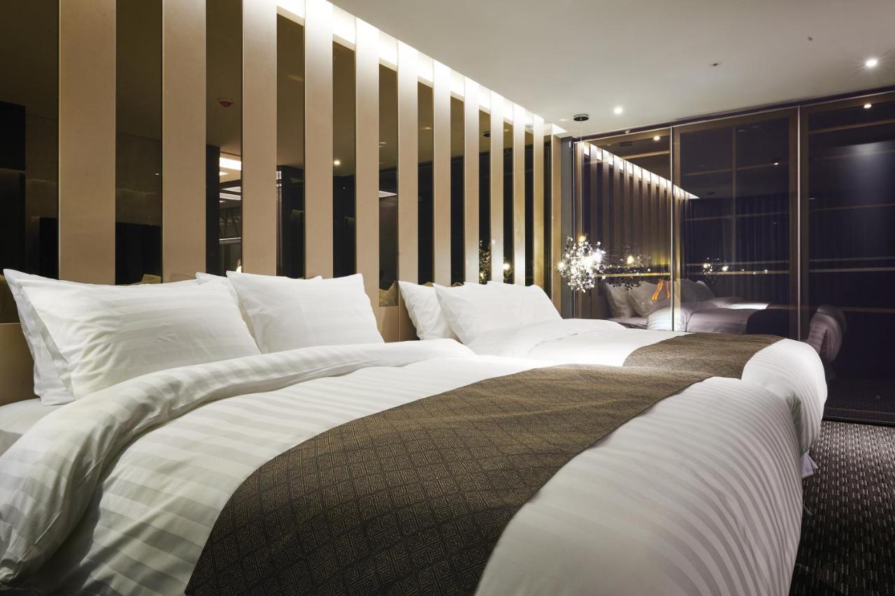 Jeongseon Intoraon Hotel Экстерьер фото