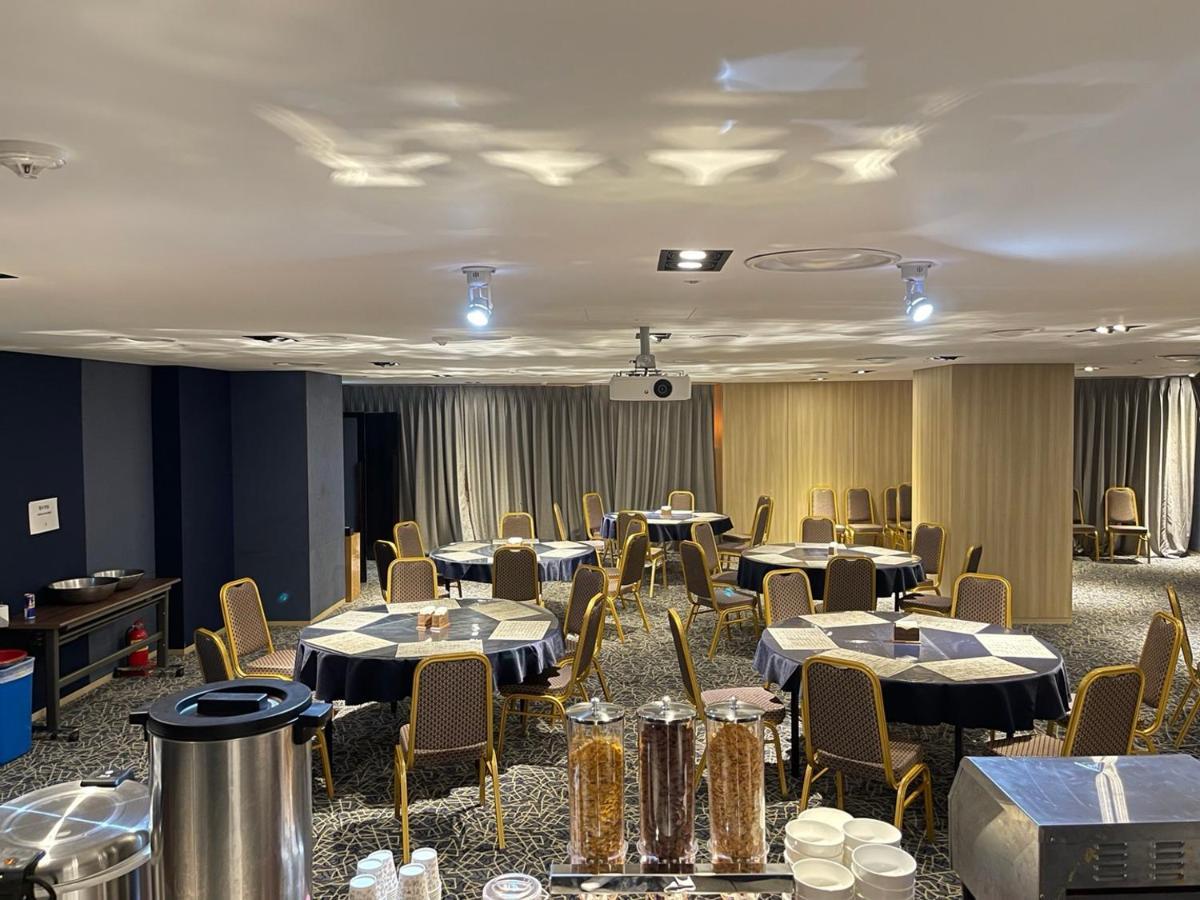 Jeongseon Intoraon Hotel Экстерьер фото